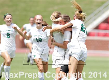 Thumbnail 3 in Chapel Hill vs. Weddington (NCHSAA 3A Final) photogallery.