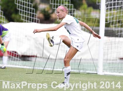 Thumbnail 2 in Chapel Hill vs. Weddington (NCHSAA 3A Final) photogallery.