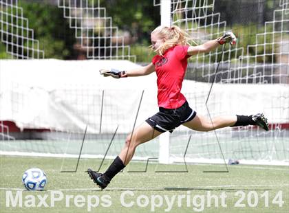 Thumbnail 2 in Chapel Hill vs. Weddington (NCHSAA 3A Final) photogallery.