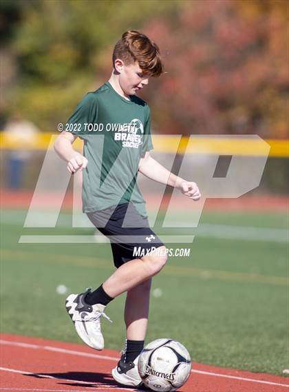 Thumbnail 2 in Avon vs Williamson (Honeoye Falls-Lima Central High School) photogallery.