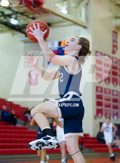 Thumbnail 1 in Cascade vs. Tri-West Hendricks (Hendricks County Tournament) photogallery.