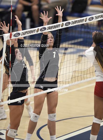 Thumbnail 2 in Trabuco Hills vs. Los Alamitos (CIF-SS D2 Final) photogallery.