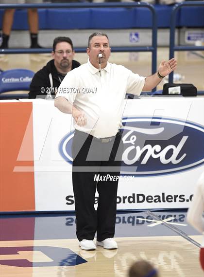 Thumbnail 2 in Trabuco Hills vs. Los Alamitos (CIF-SS D2 Final) photogallery.