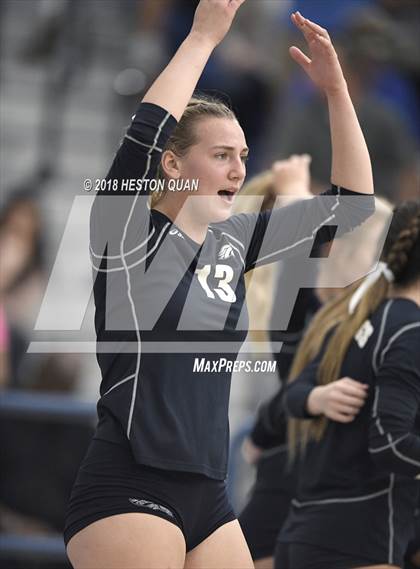Thumbnail 3 in Trabuco Hills vs. Los Alamitos (CIF-SS D2 Final) photogallery.