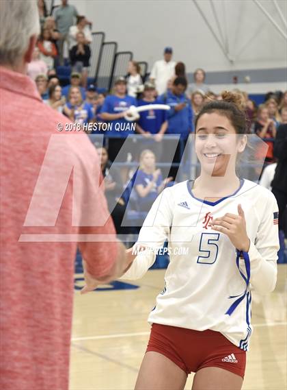 Thumbnail 3 in Trabuco Hills vs. Los Alamitos (CIF-SS D2 Final) photogallery.