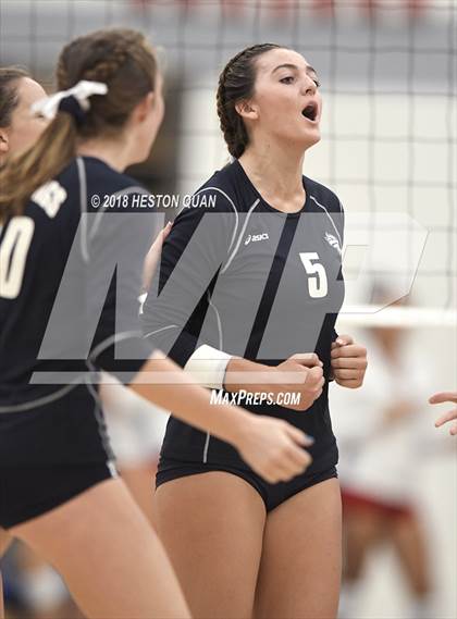 Thumbnail 2 in Trabuco Hills vs. Los Alamitos (CIF-SS D2 Final) photogallery.