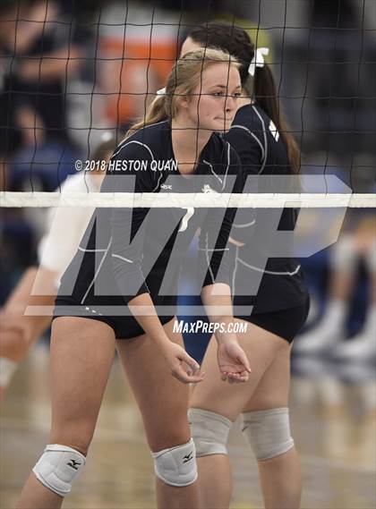 Thumbnail 3 in Trabuco Hills vs. Los Alamitos (CIF-SS D2 Final) photogallery.