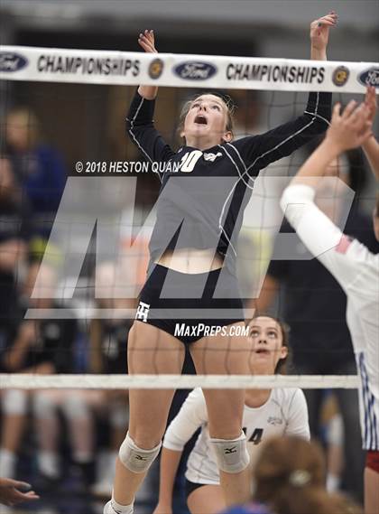 Thumbnail 2 in Trabuco Hills vs. Los Alamitos (CIF-SS D2 Final) photogallery.