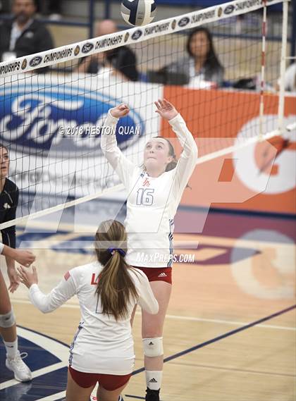 Thumbnail 2 in Trabuco Hills vs. Los Alamitos (CIF-SS D2 Final) photogallery.