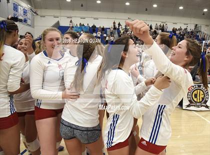 Thumbnail 1 in Trabuco Hills vs. Los Alamitos (CIF-SS D2 Final) photogallery.