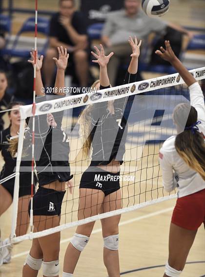 Thumbnail 3 in Trabuco Hills vs. Los Alamitos (CIF-SS D2 Final) photogallery.