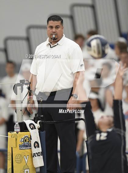Thumbnail 3 in Trabuco Hills vs. Los Alamitos (CIF-SS D2 Final) photogallery.