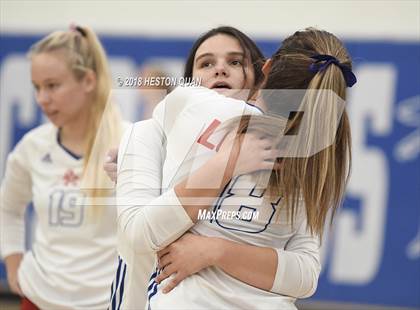 Thumbnail 3 in Trabuco Hills vs. Los Alamitos (CIF-SS D2 Final) photogallery.