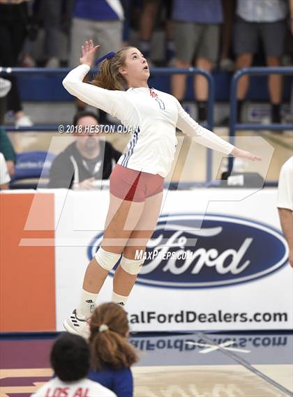 Thumbnail 1 in Trabuco Hills vs. Los Alamitos (CIF-SS D2 Final) photogallery.