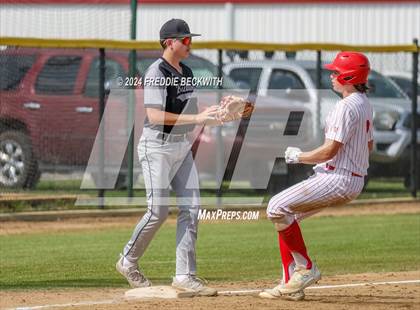 Thumbnail 3 in Pottsboro vs. Howe photogallery.