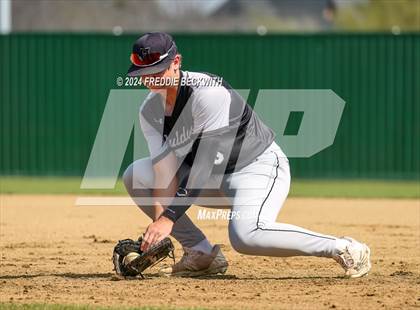 Thumbnail 3 in Pottsboro vs. Howe photogallery.