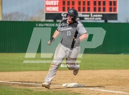 Thumbnail 3 in Pottsboro vs. Howe photogallery.