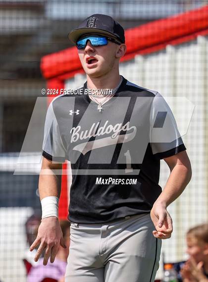 Thumbnail 1 in Pottsboro vs. Howe photogallery.