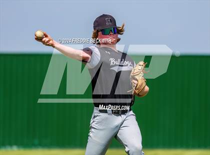Thumbnail 1 in Pottsboro vs. Howe photogallery.