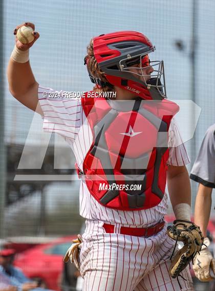 Thumbnail 3 in Pottsboro vs. Howe photogallery.
