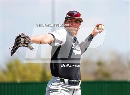Thumbnail 3 in Pottsboro vs. Howe photogallery.