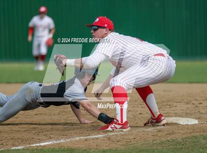 Thumbnail 2 in Pottsboro vs. Howe photogallery.