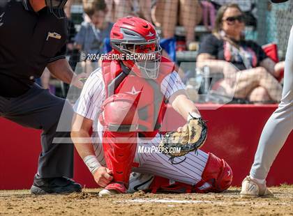Thumbnail 1 in Pottsboro vs. Howe photogallery.