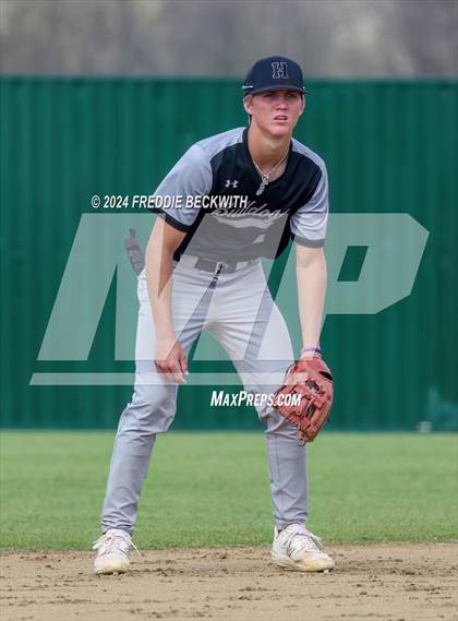 Thumbnail 2 in Pottsboro vs. Howe photogallery.