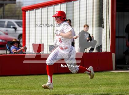 Thumbnail 2 in Pottsboro vs. Howe photogallery.