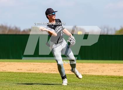 Thumbnail 2 in Pottsboro vs. Howe photogallery.