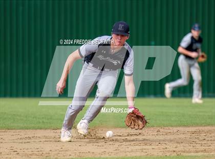 Thumbnail 3 in Pottsboro vs. Howe photogallery.