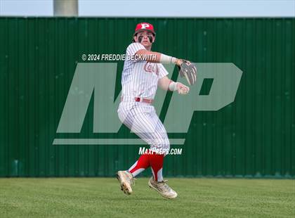 Thumbnail 3 in Pottsboro vs. Howe photogallery.