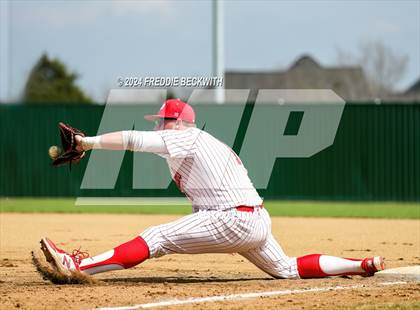 Thumbnail 1 in Pottsboro vs. Howe photogallery.
