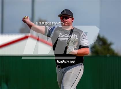 Thumbnail 1 in Pottsboro vs. Howe photogallery.
