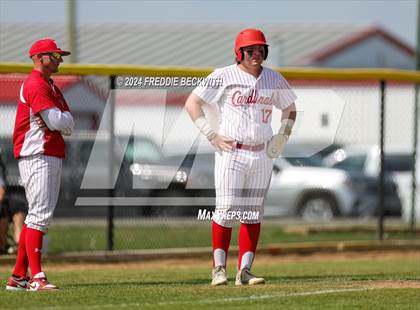 Thumbnail 1 in Pottsboro vs. Howe photogallery.