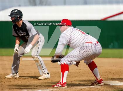 Thumbnail 3 in Pottsboro vs. Howe photogallery.