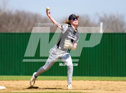 Thumbnail 3 in Pottsboro vs. Howe photogallery.