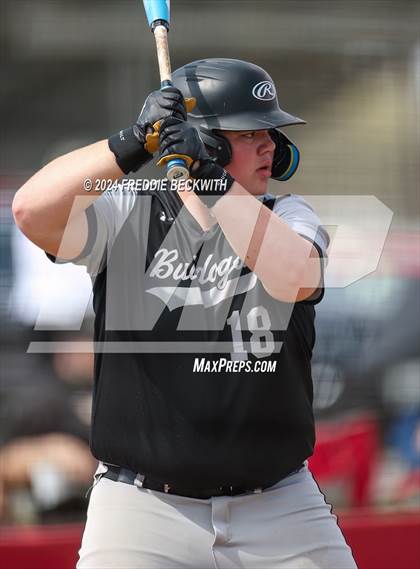 Thumbnail 1 in Pottsboro vs. Howe photogallery.