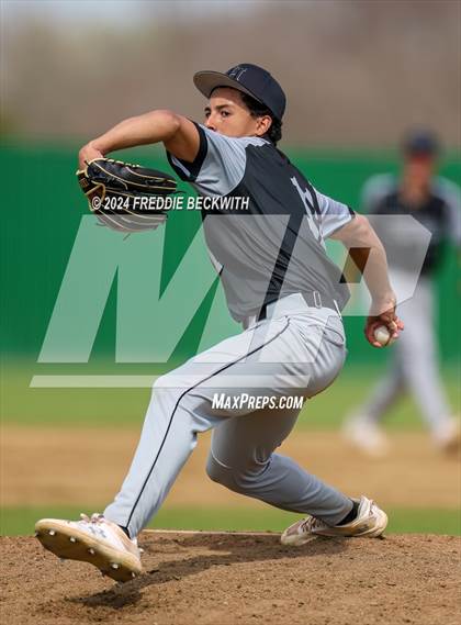 Thumbnail 2 in Pottsboro vs. Howe photogallery.