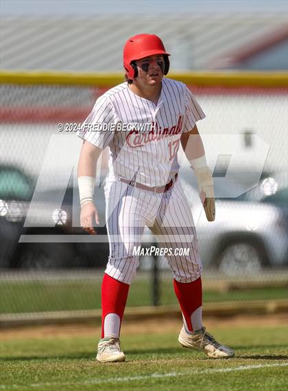 Thumbnail 2 in Pottsboro vs. Howe photogallery.