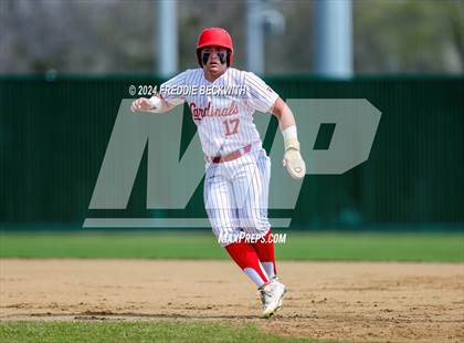Thumbnail 1 in Pottsboro vs. Howe photogallery.