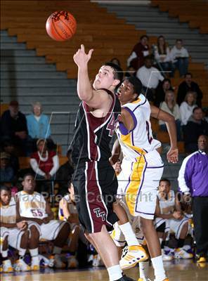 Thumbnail 1 in Torrance @ Lynwood (CIF SS Playoffs) photogallery.