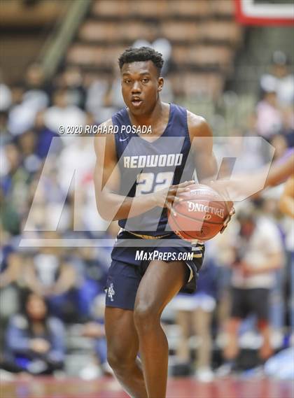 Thumbnail 2 in Independence vs. Redwood (CIF D2 Central Section Final) photogallery.