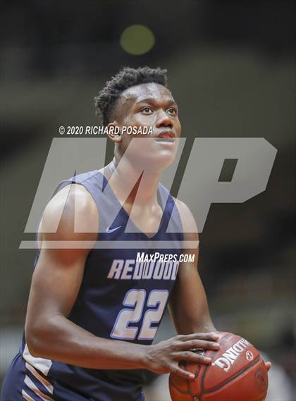 Thumbnail 2 in Independence vs. Redwood (CIF D2 Central Section Final) photogallery.