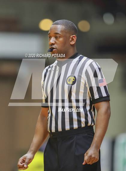 Thumbnail 1 in Independence vs. Redwood (CIF D2 Central Section Final) photogallery.