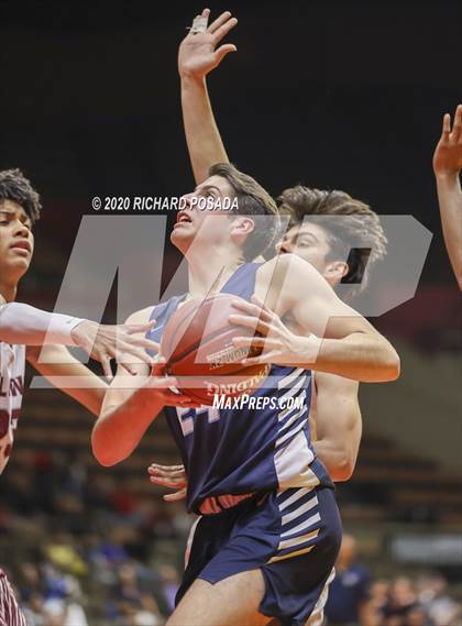Thumbnail 1 in Independence vs. Redwood (CIF D2 Central Section Final) photogallery.