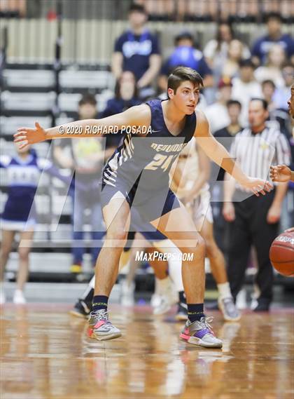 Thumbnail 1 in Independence vs. Redwood (CIF D2 Central Section Final) photogallery.