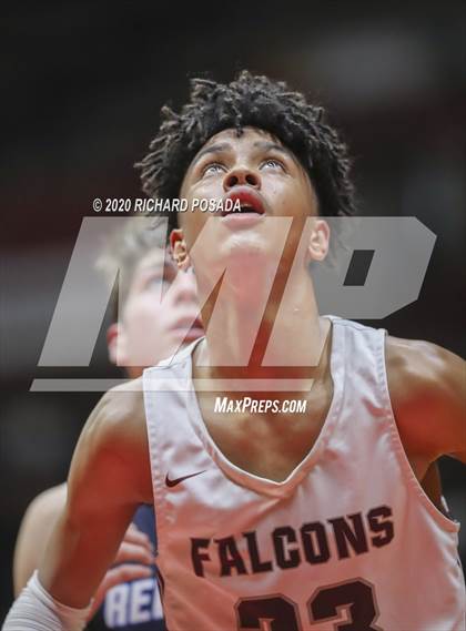 Thumbnail 3 in Independence vs. Redwood (CIF D2 Central Section Final) photogallery.