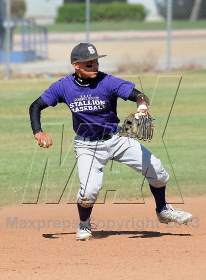 Thumbnail 3 in Madera South @ Tehachapi (CIF D3 Semifinal) photogallery.