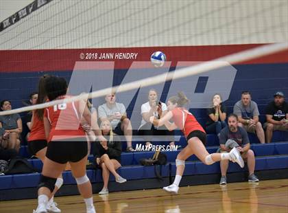 Thumbnail 2 in Cathedral Catholic vs. Queen Creek (Durango Fall Classic) photogallery.